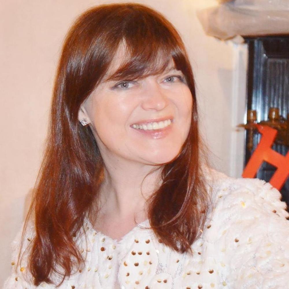 Meet your Posher, Ella